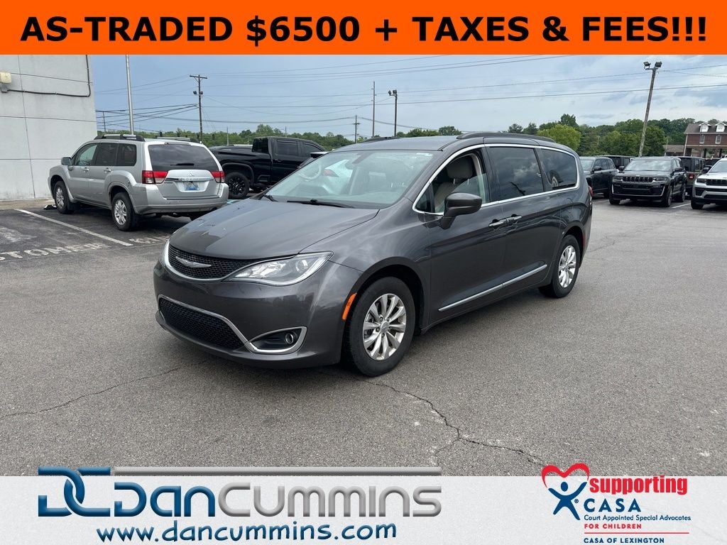 2017 Chrysler Pacifica Touring L