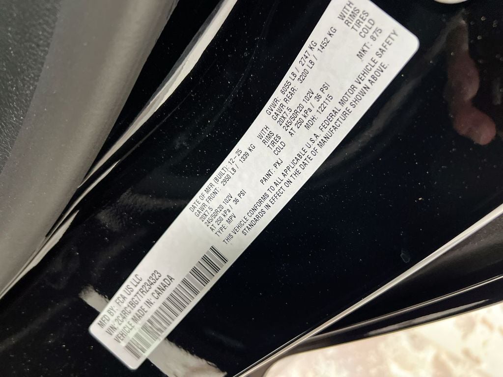 2026 Chrysler Pacifica Select