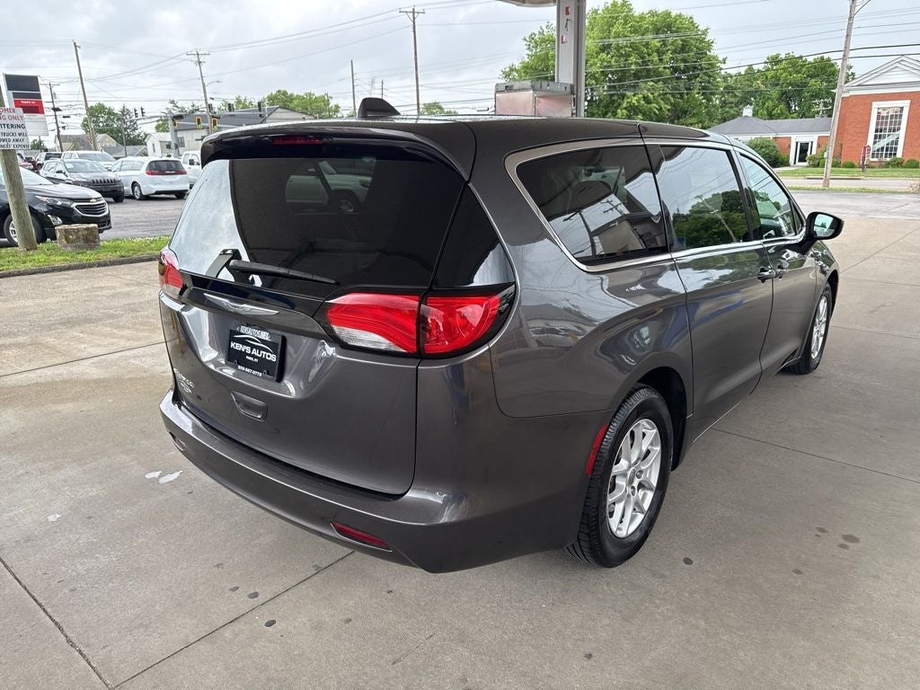 2017 Chrysler Pacifica Touring
