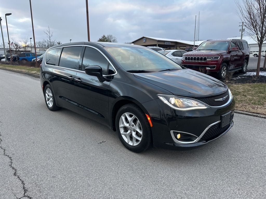 2018 Chrysler Pacifica Touring Plus