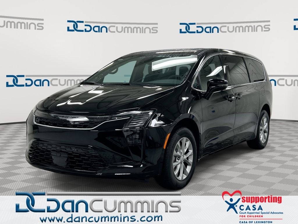 2027 Chrysler Pacifica Select