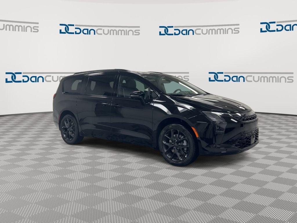 2027 Chrysler Pacifica Limited
