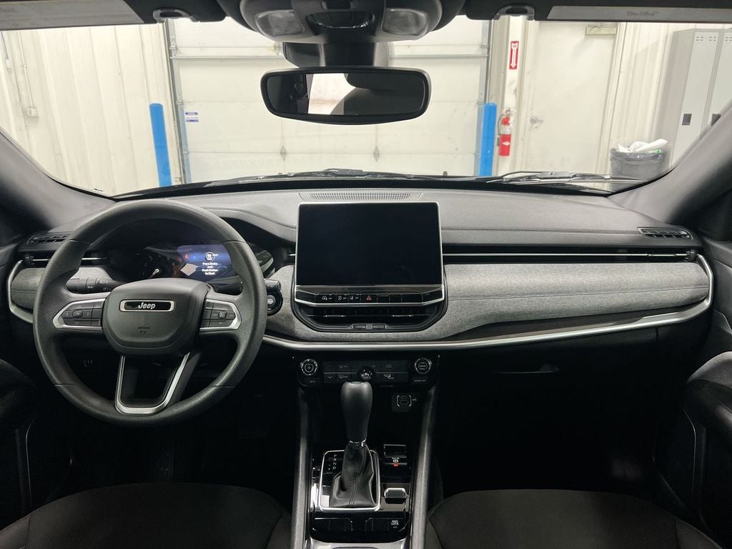 2023 Jeep Compass Sport