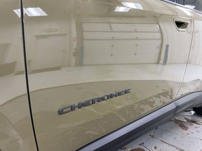 2026 Jeep Cherokee Laredo