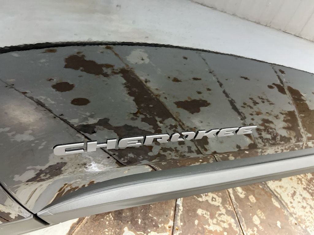 2026 Jeep Cherokee Laredo