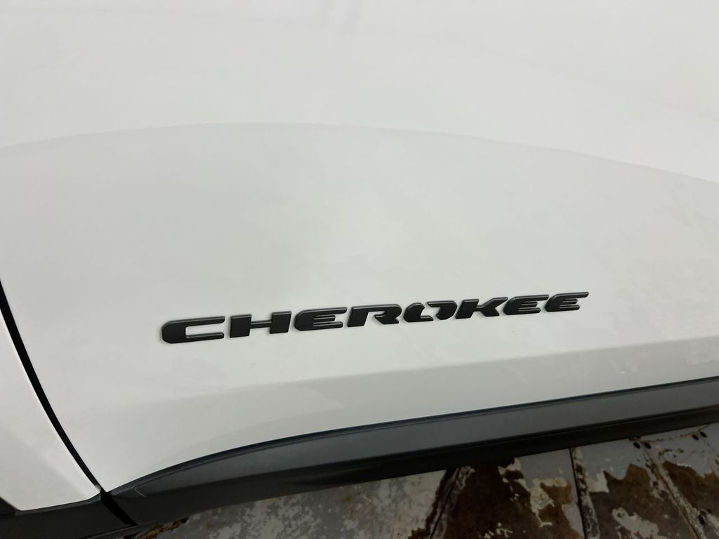 2026 Jeep Cherokee Laredo