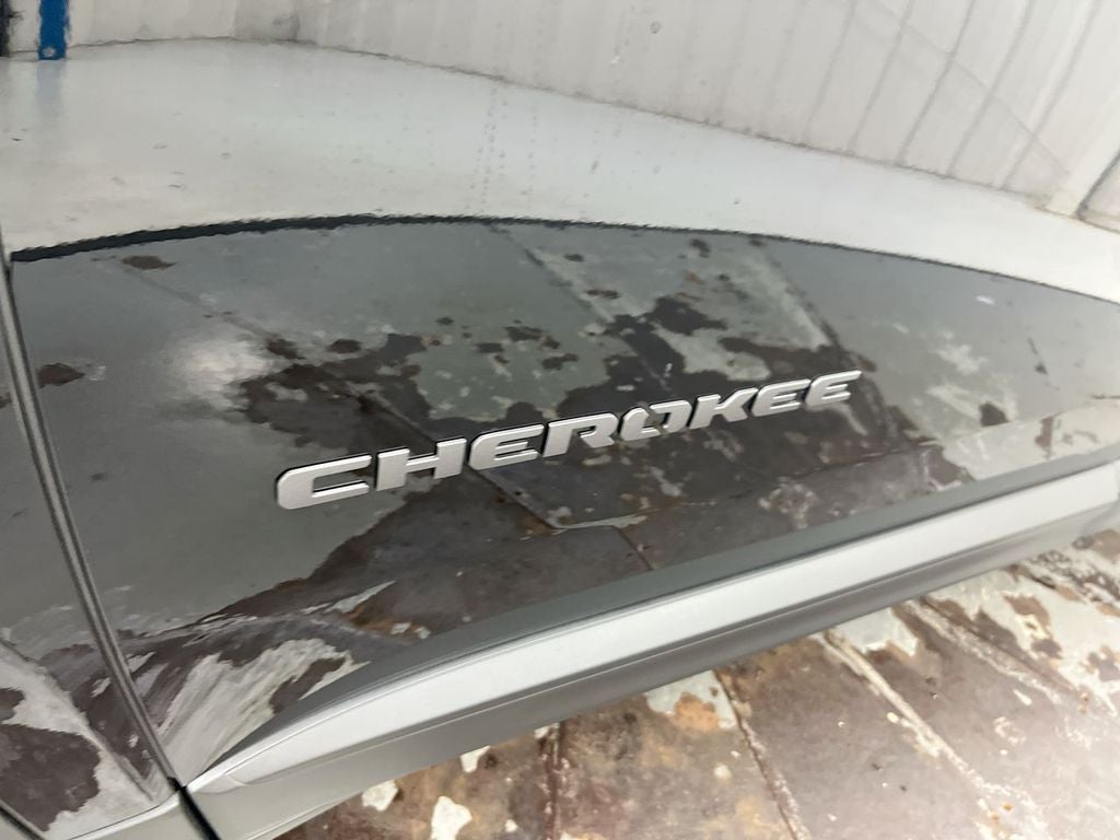 2026 Jeep Cherokee Overland