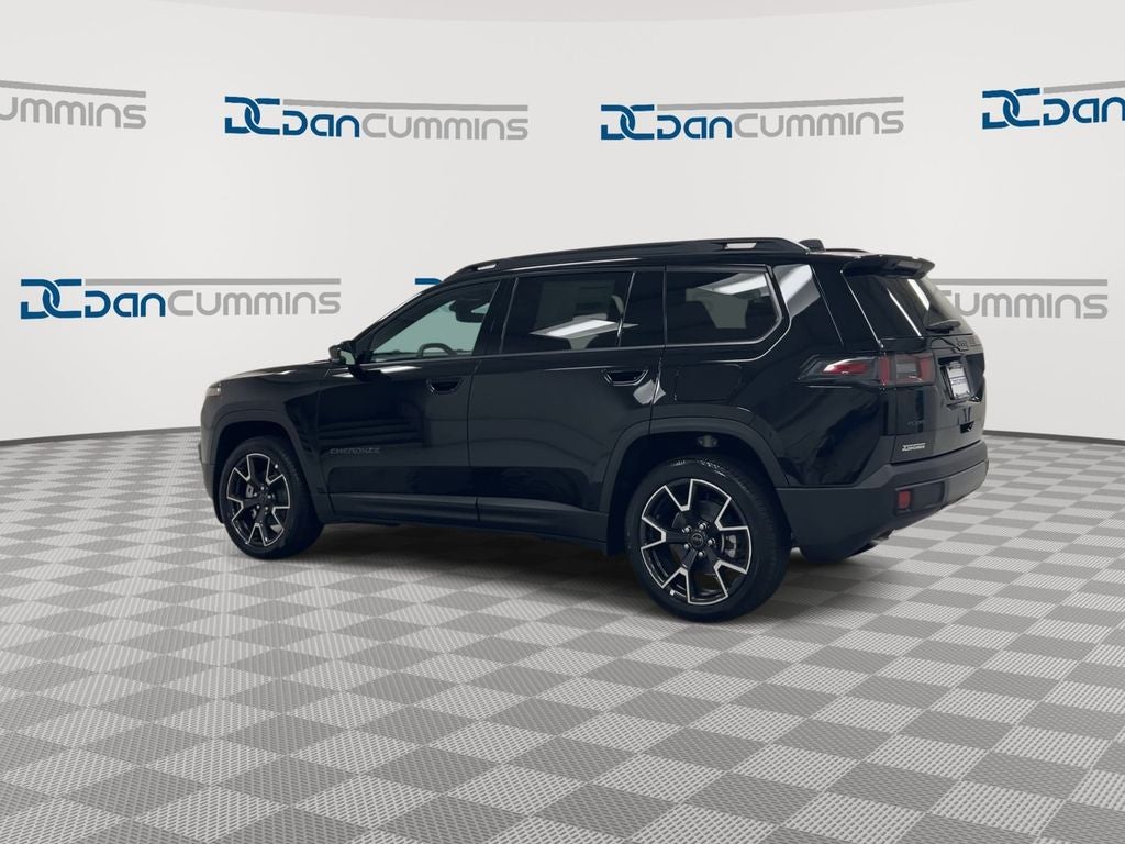 2026 Jeep Cherokee Overland