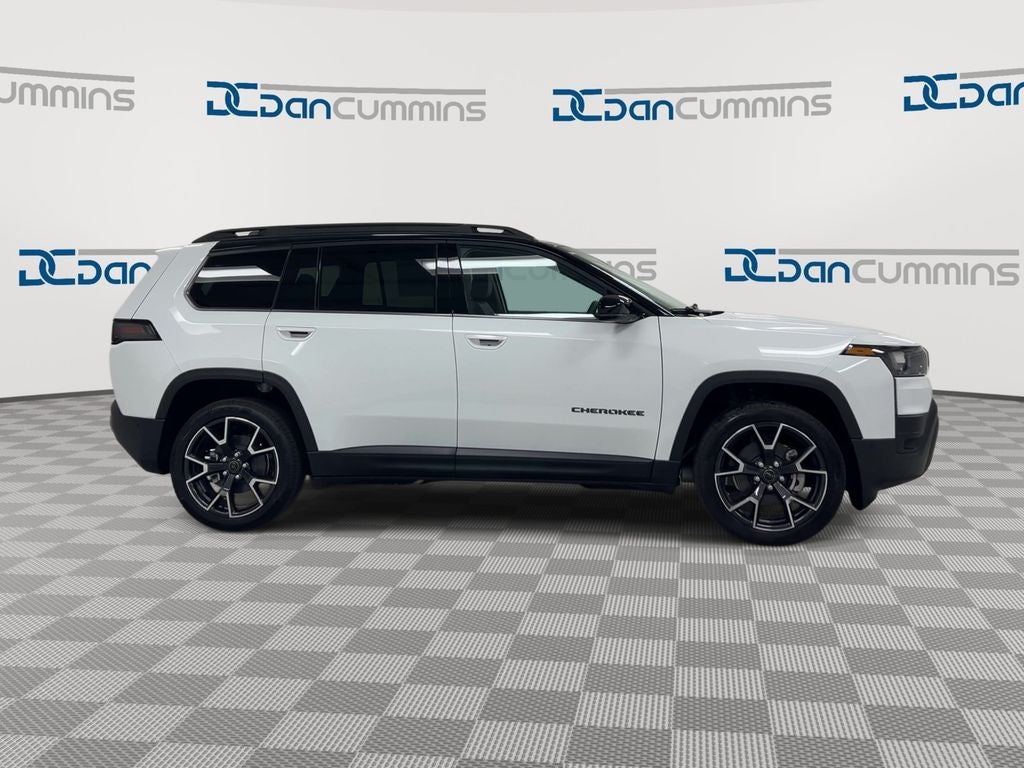 2026 Jeep Cherokee Overland