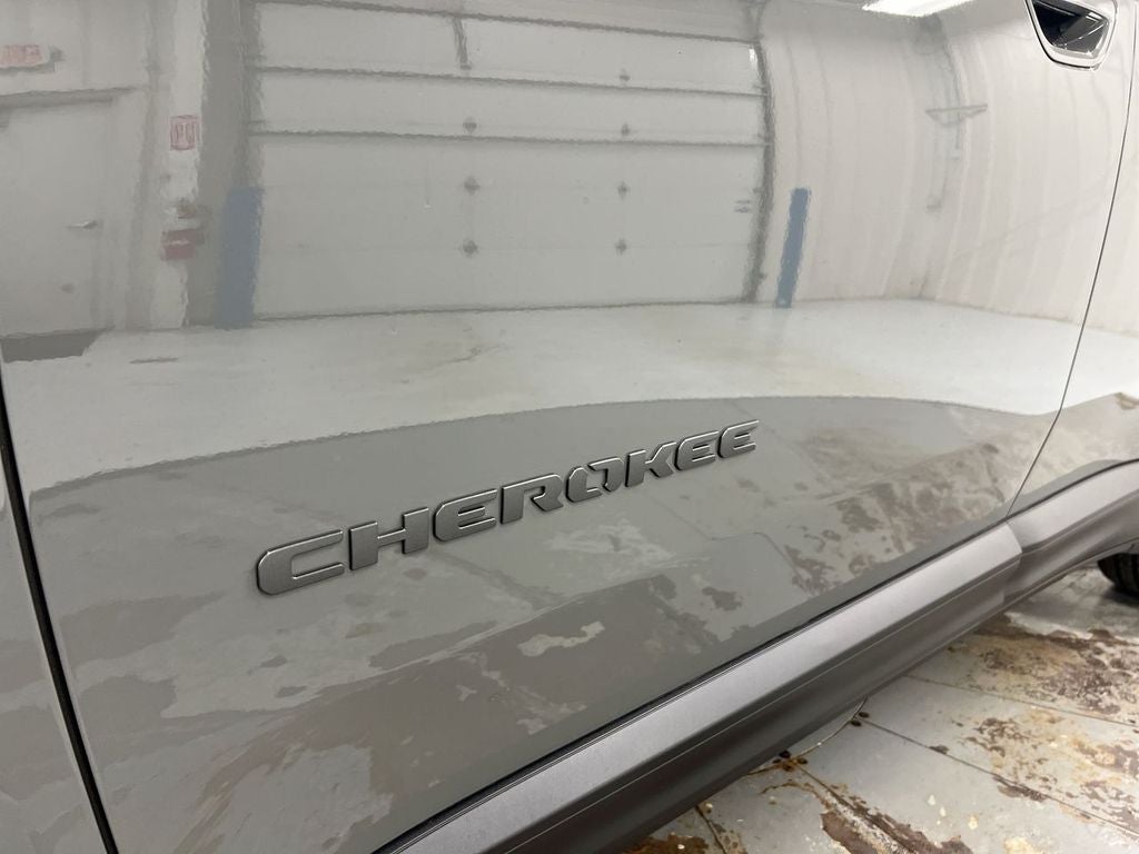 2026 Jeep Cherokee Overland