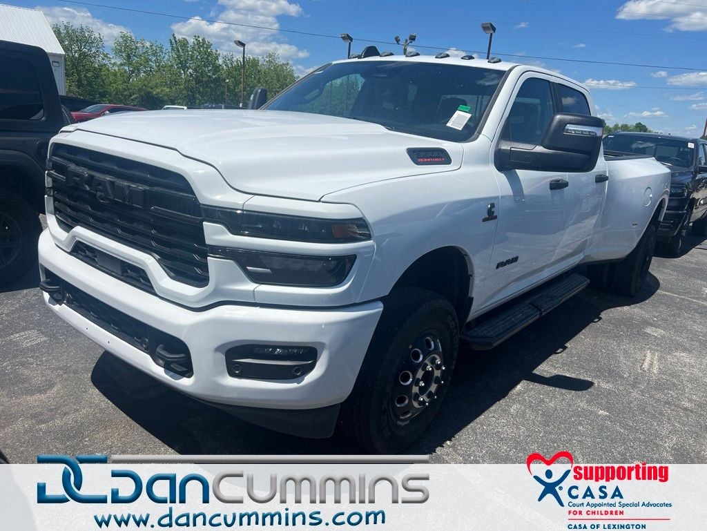 2026 RAM 3500 Big Horn 4X4 Crew Cab LWB's photo