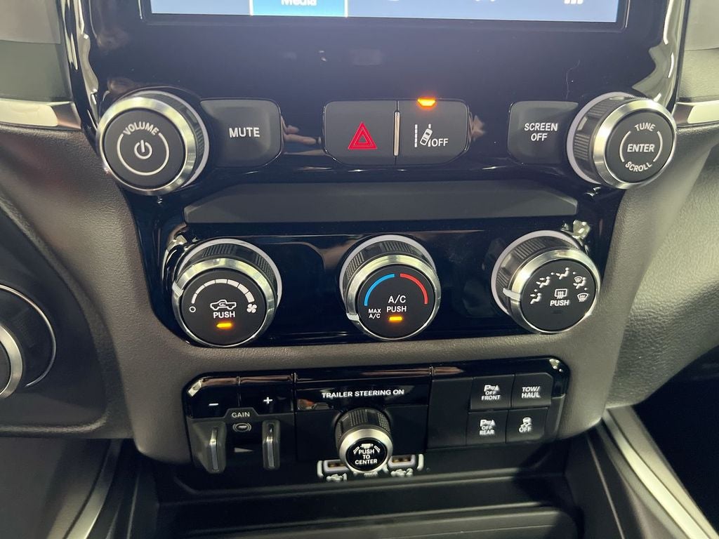 2026 RAM 1500 Express