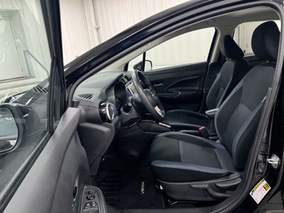 2023 Nissan Versa 1.6 SV