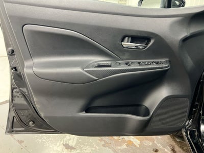 2023 Nissan Versa 1.6 SV