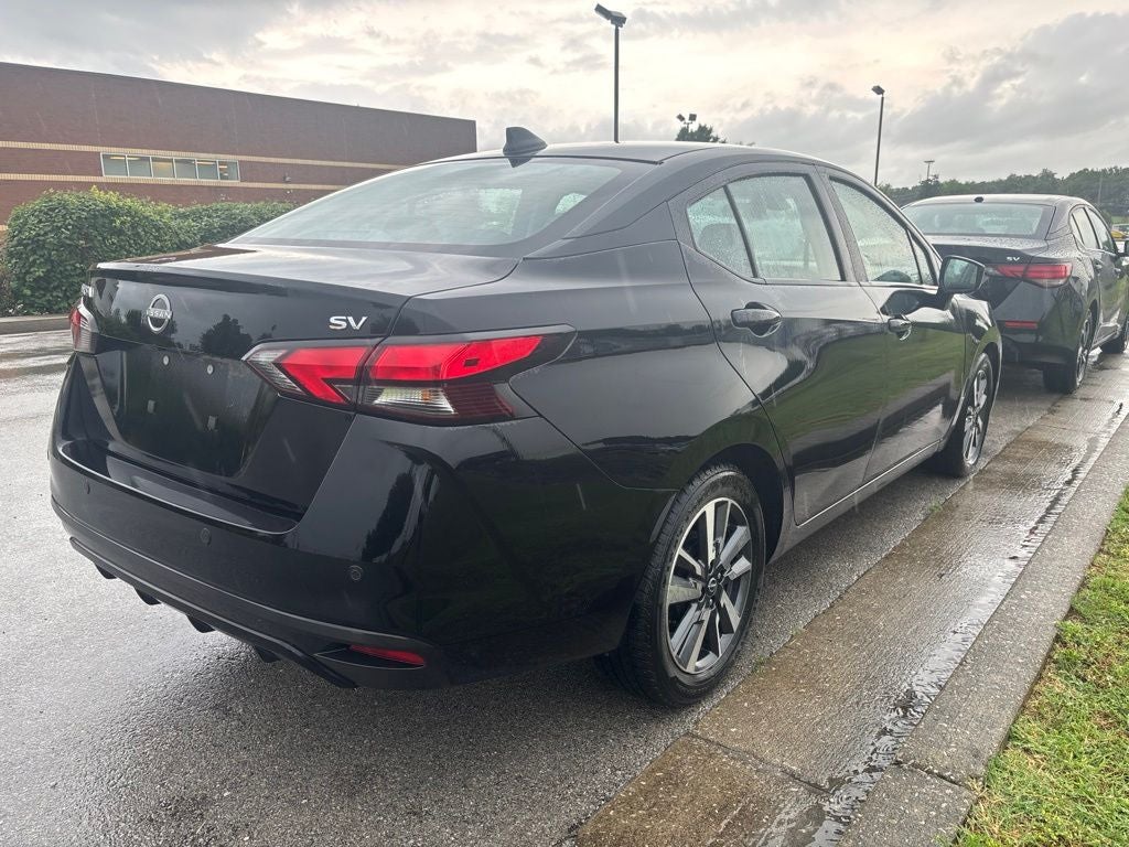 2023 Nissan Versa 1.6 SV