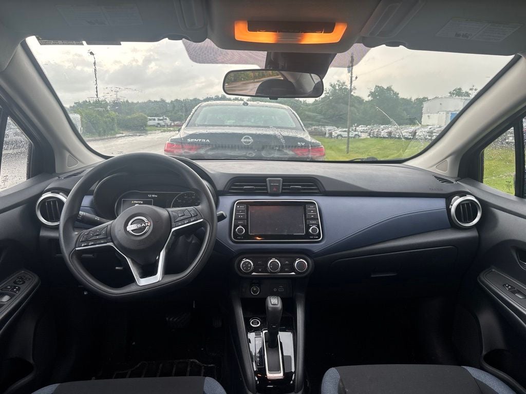 2023 Nissan Versa 1.6 SV