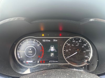 2023 Nissan Versa 1.6 SV