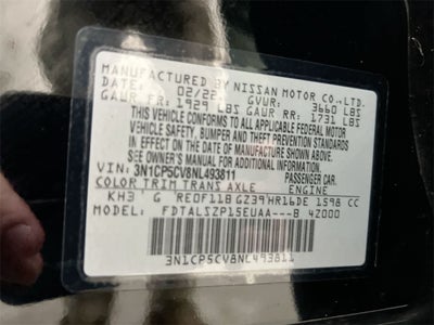 2022 Nissan Kicks SV