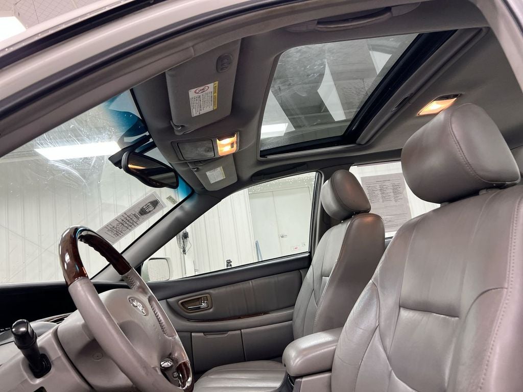 2003 Toyota Avalon XLS