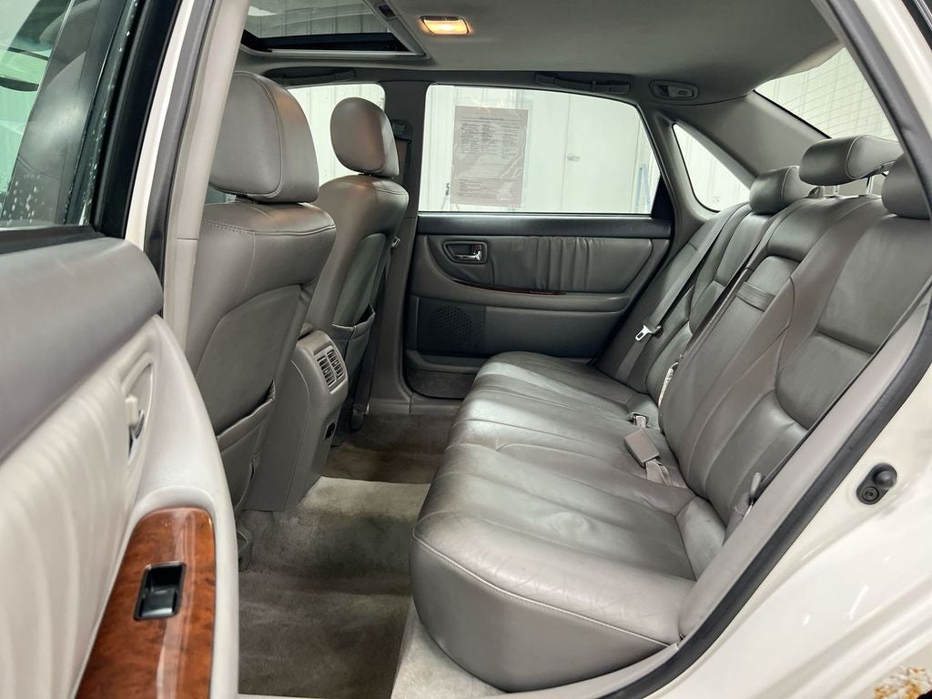 2003 Toyota Avalon XLS