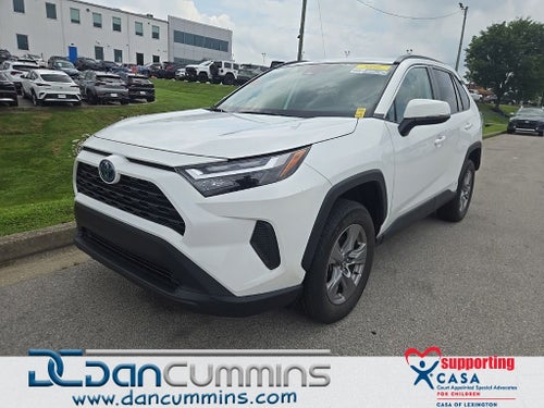 2022 Toyota RAV4 Hybrid XLE