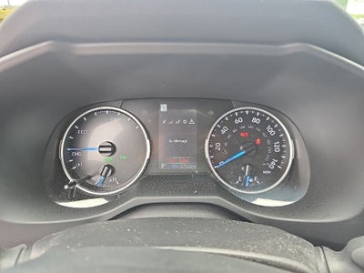 2022 Toyota RAV4 Hybrid XLE
