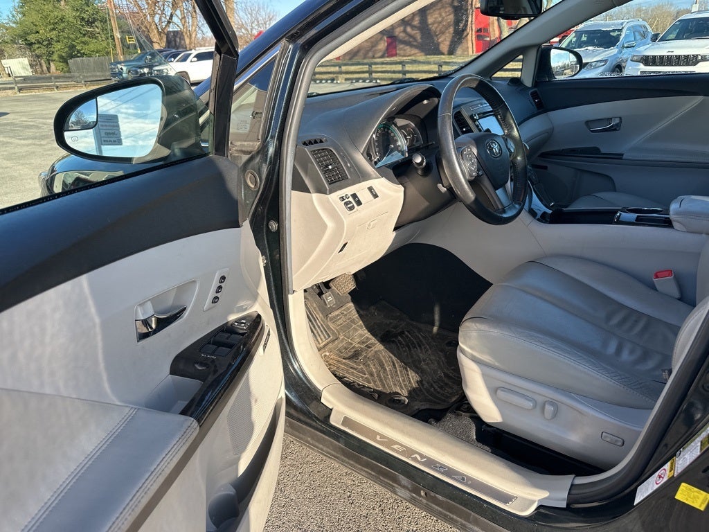 2014 Toyota Venza XLE