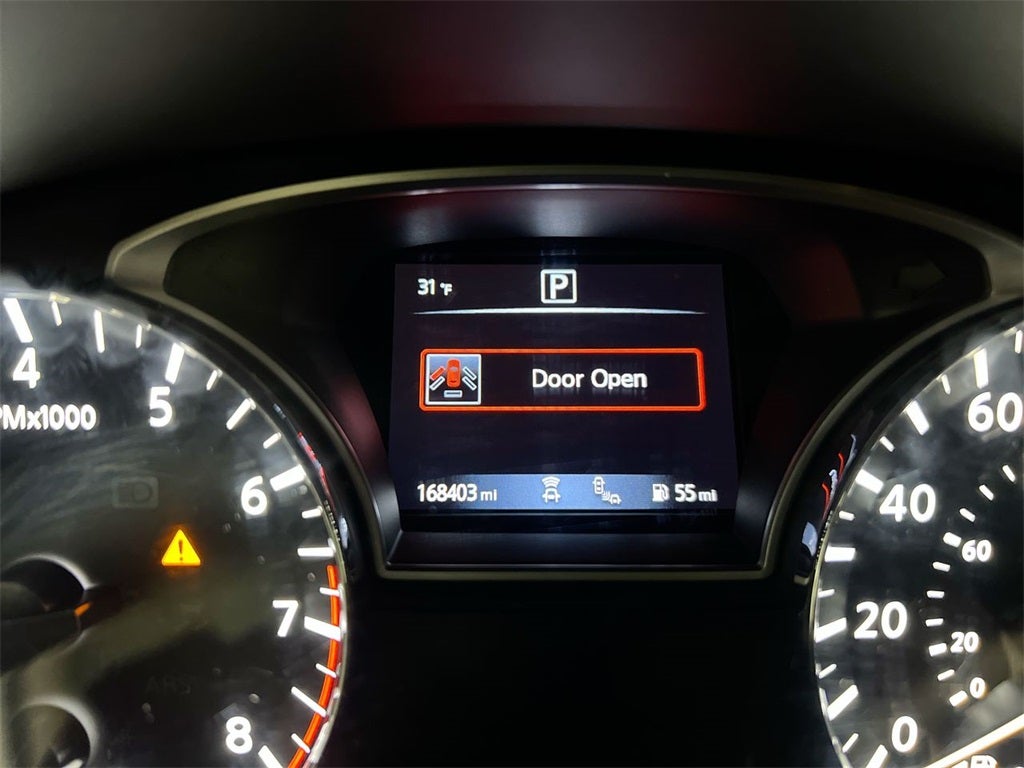 2020 Nissan Pathfinder SV