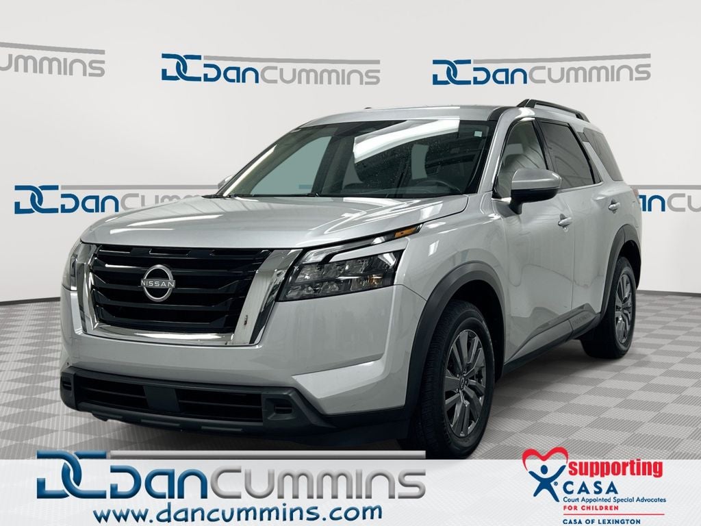 2025 Nissan Pathfinder SV