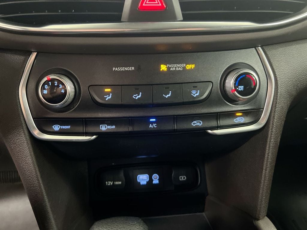 2020 Hyundai Santa Fe SE