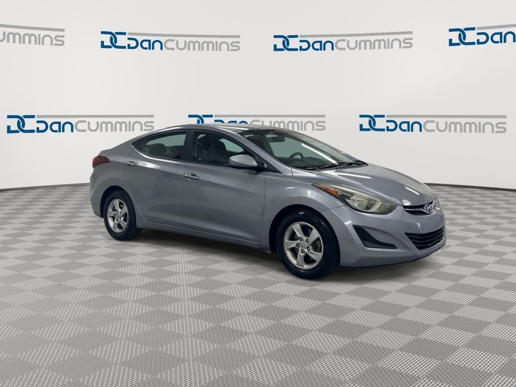 Used 2015 Hyundai Elantra SE with VIN 5NPDH4AE6FH649485 for sale in Paris, KY