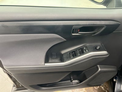 2024 Toyota Highlander Hybrid LE