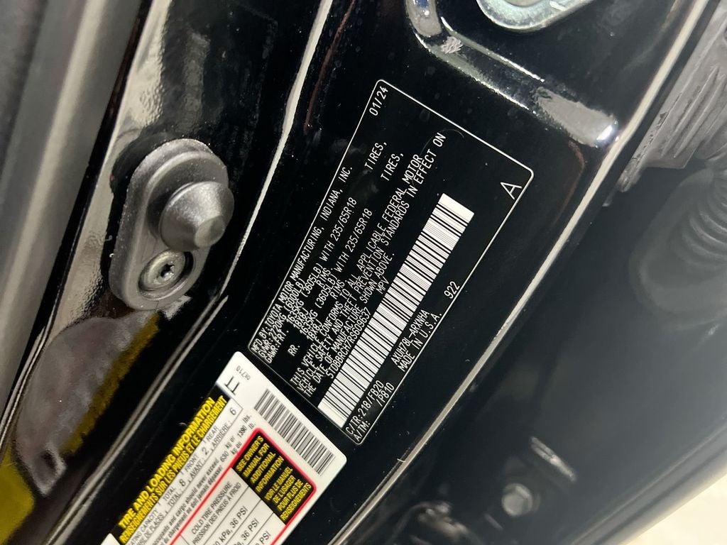 2024 Toyota Highlander Hybrid LE