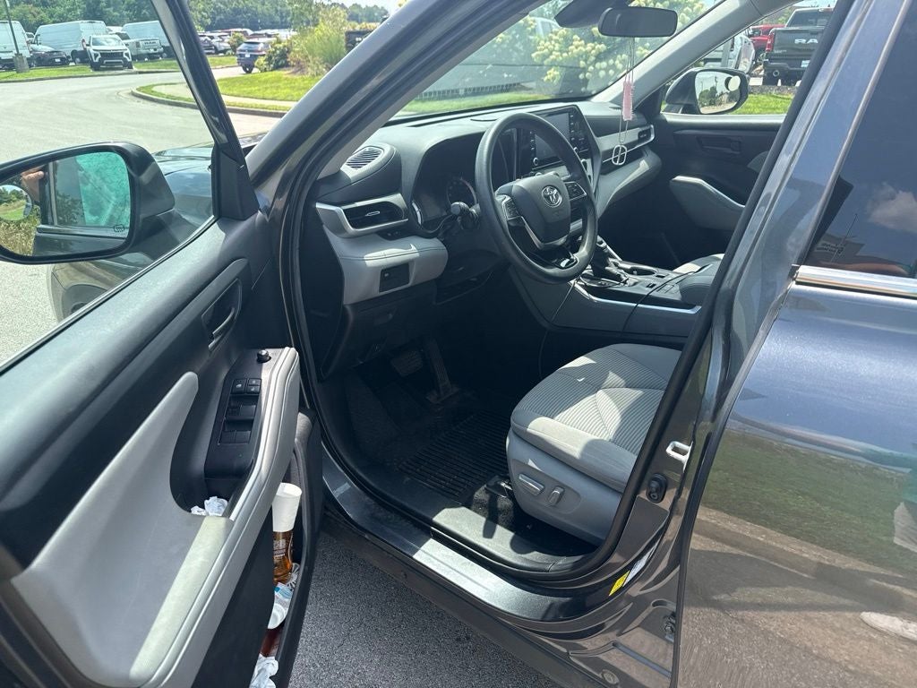 2020 Toyota Highlander L