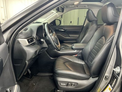 2024 Toyota Highlander XLE