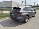 2024 Toyota Highlander Base