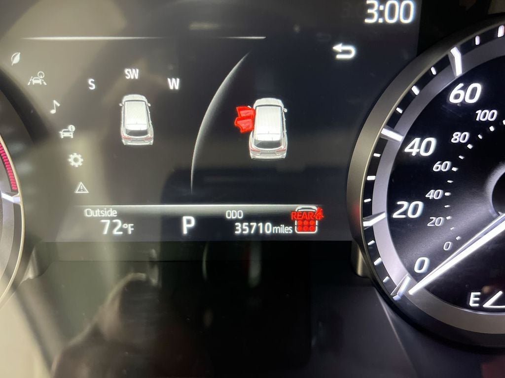 2025 Toyota Highlander LE