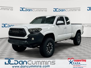 2017 Toyota Tacoma SR