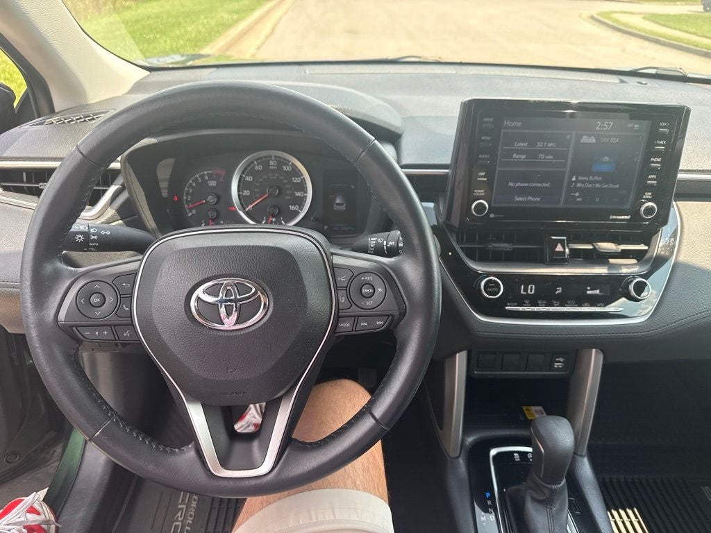 2022 Toyota Corolla Cross LE