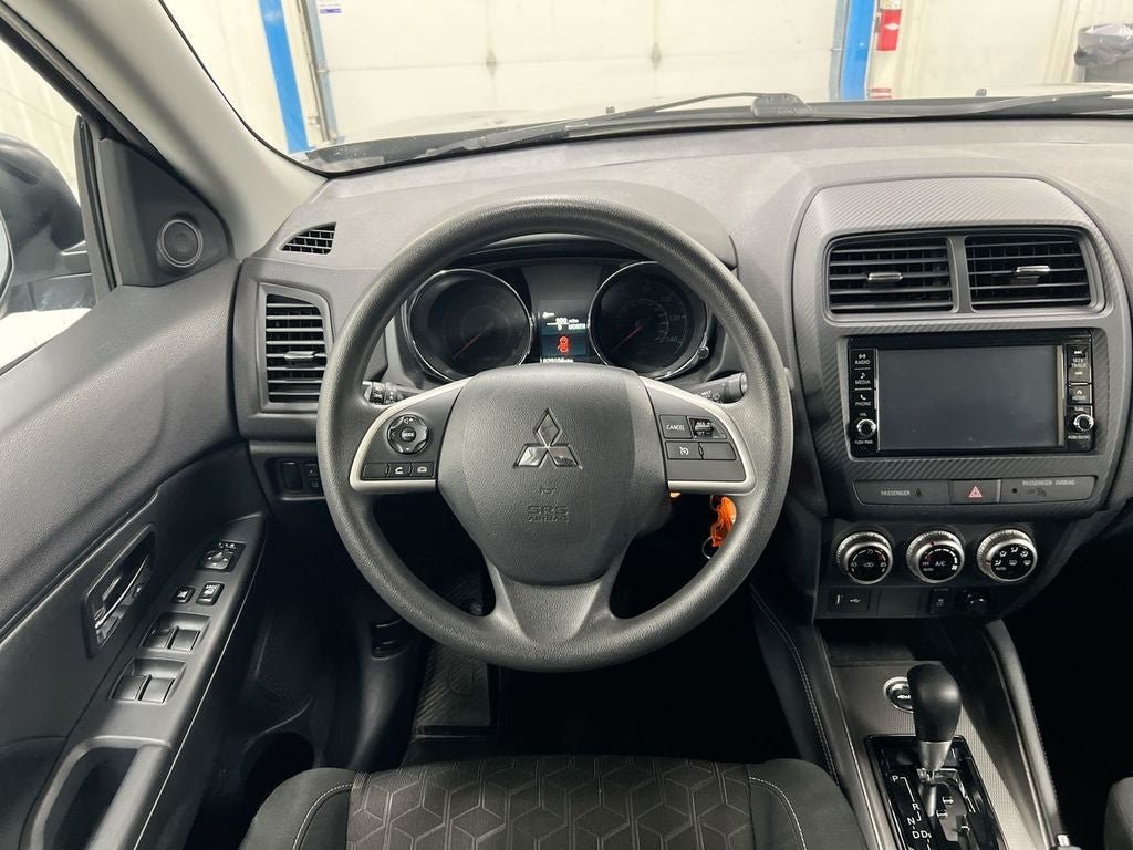2025 Mitsubishi Outlander Sport 2.0 ES