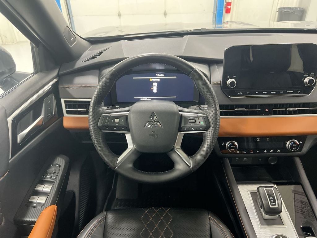 2024 Mitsubishi Outlander SEL