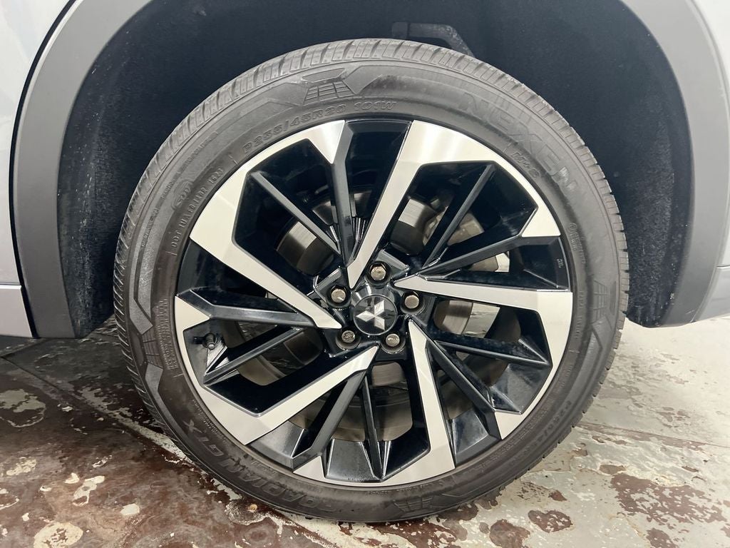 2024 Mitsubishi Outlander SEL
