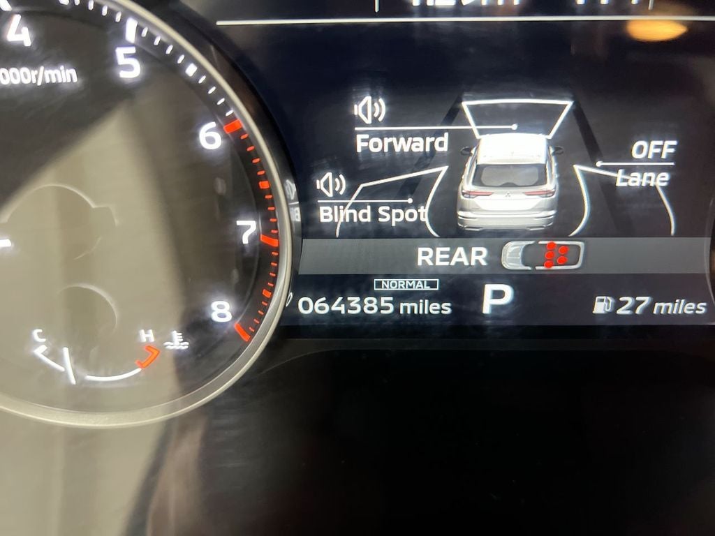 2024 Mitsubishi Outlander ES