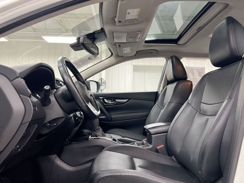 2022 Nissan Rogue Sport SL