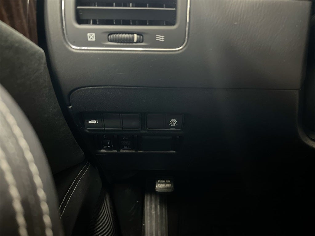 2019 Nissan Armada SV