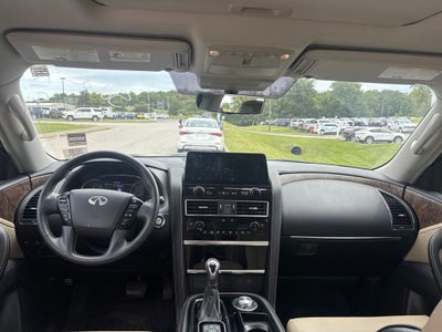 2024 INFINITI QX80 Premium Select