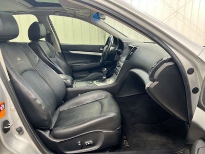 2009 INFINITI G37 X