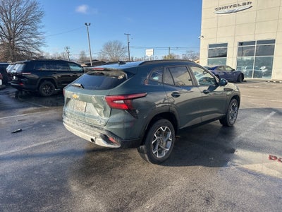 2025 Chevrolet Trax LT