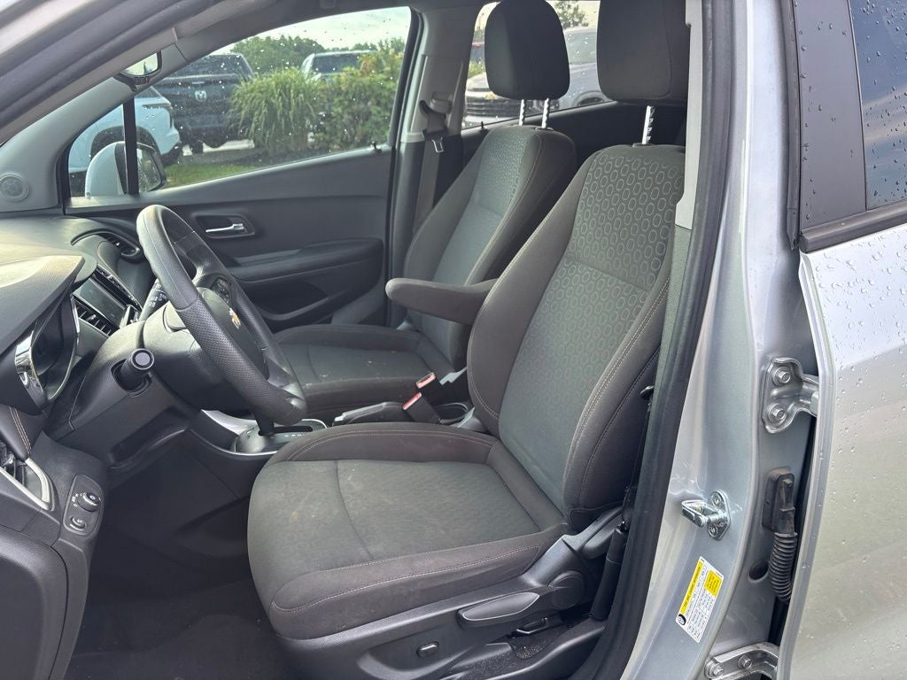 2022 Chevrolet Trax LS