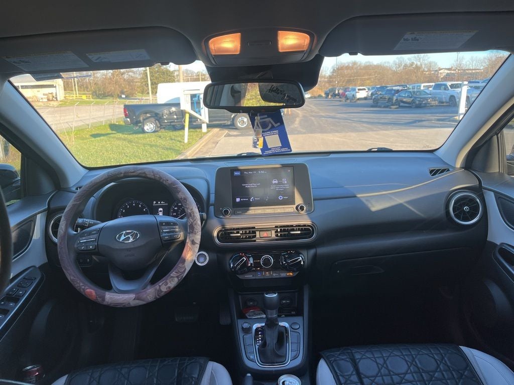 2022 Hyundai Kona SEL